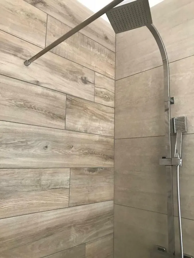 Villa St Ange Жемено 0*,